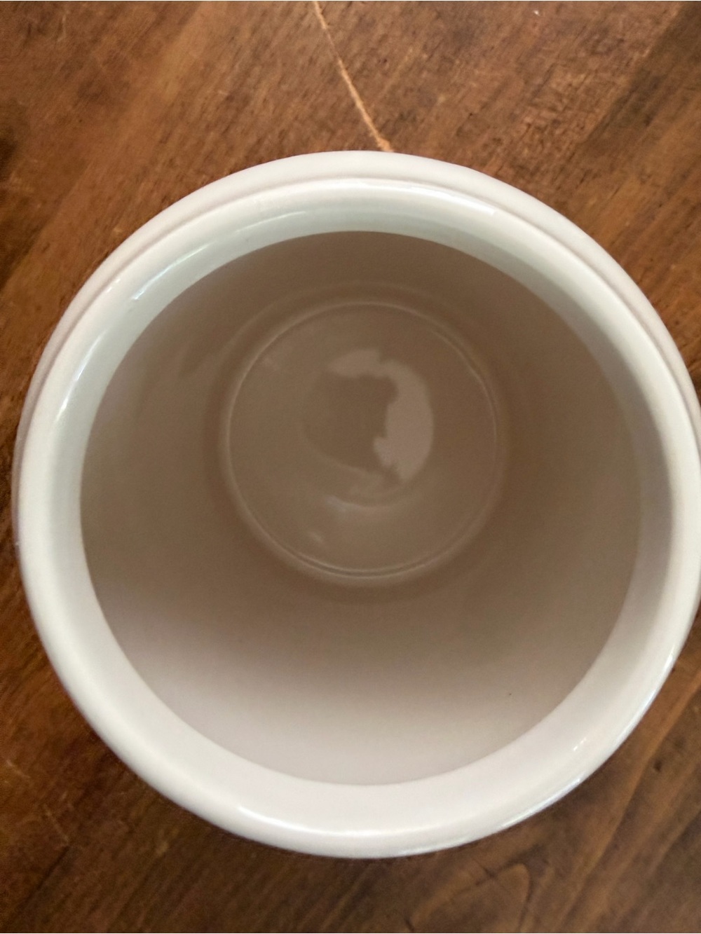 Rae Dunn Queen Bee canister - Picture 4 of 6